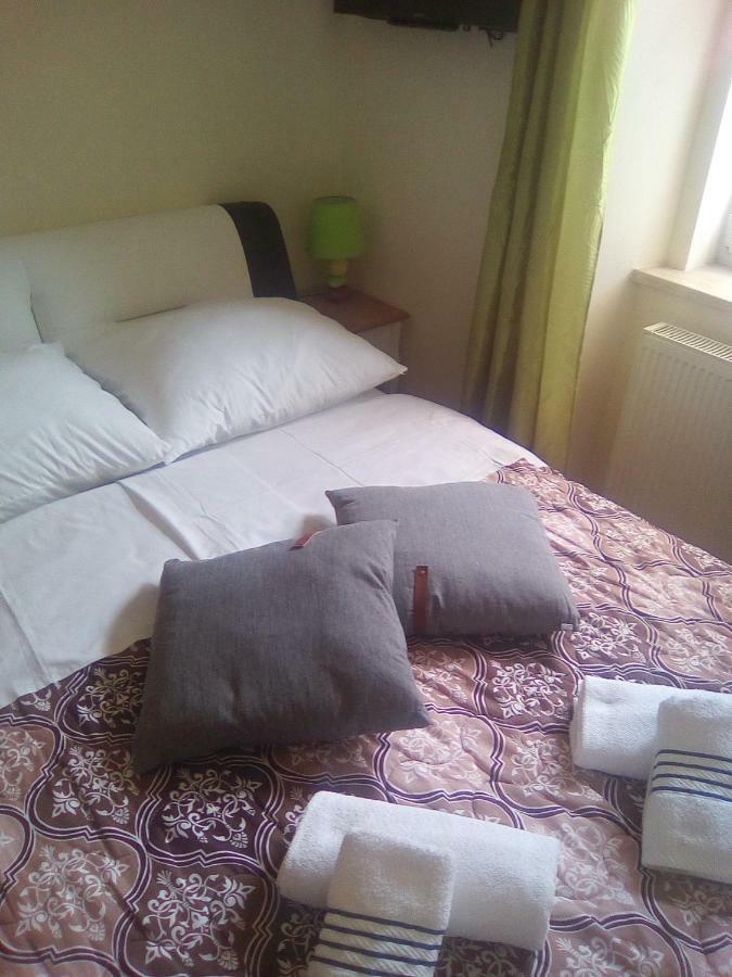 Elg Rooms 포스토이나 외부 사진