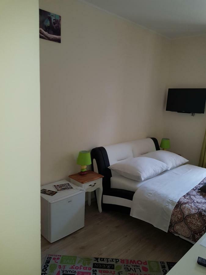 Elg Rooms 포스토이나 외부 사진
