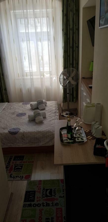 Elg Rooms 포스토이나 외부 사진