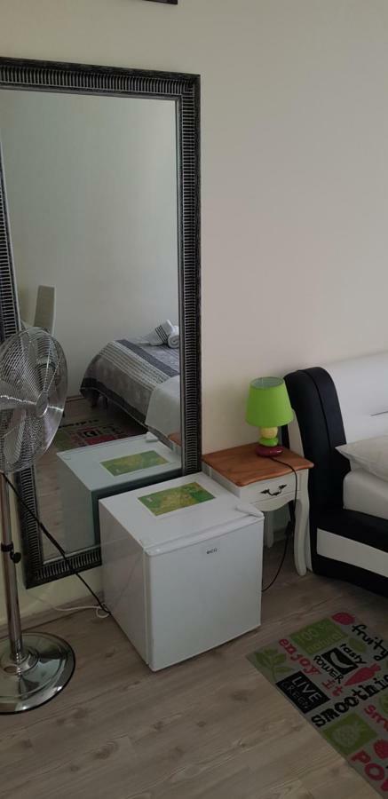 Elg Rooms 포스토이나 외부 사진