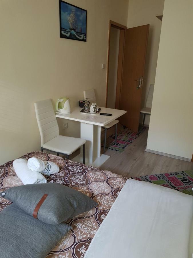 Elg Rooms 포스토이나 외부 사진